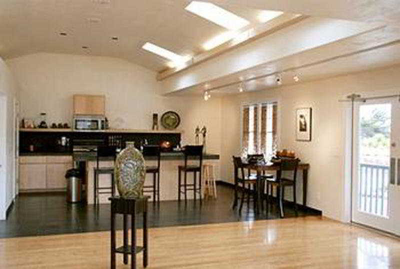 Anton Inn Pacific Grove Intérieur photo